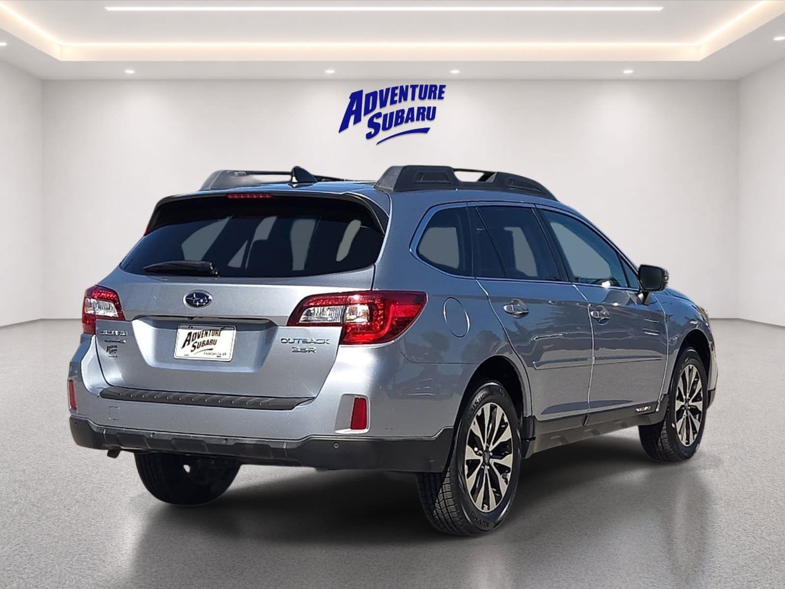 Used 2017 Subaru Outback 3.6R Limited AWD/4WD image 6