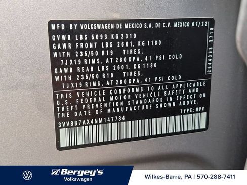 Certified 2022 Volkswagen Tiguan SE R-Line AWD/4WD image 31