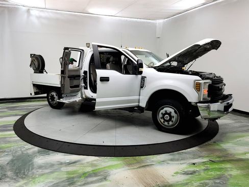 Used 2018 Ford F350 XL AWD/4WD image 10