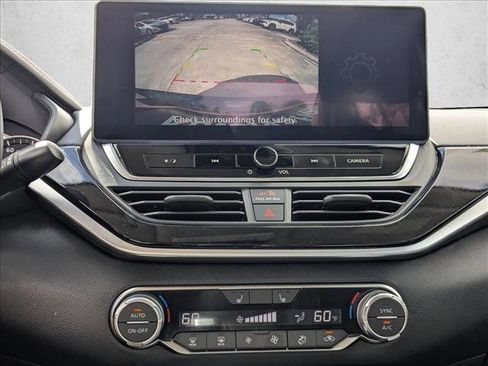 New 2025 Nissan Altima 2.5 SR w/ SR Premium Package FWD image 12