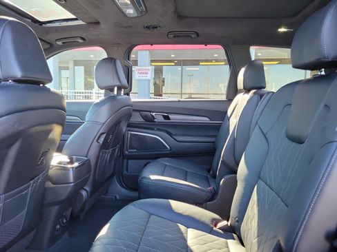 Used 2023 Kia Telluride SX Prestige X-Line image 11