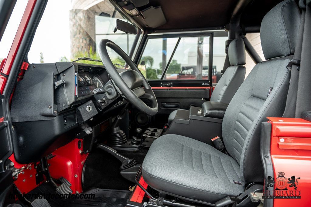 Used 1994 Land Rover Defender 90 AWD/4WD image 16