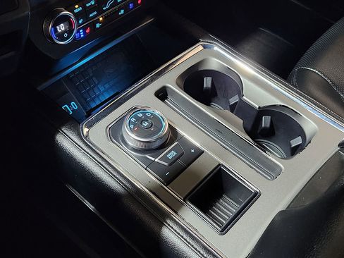 Used 2021 Ford Expedition Max XLT image 41