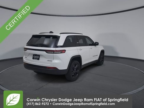 Used 2024 Jeep Grand Cherokee Limited w/ Luxury Tech Group II AWD/4WD image 13