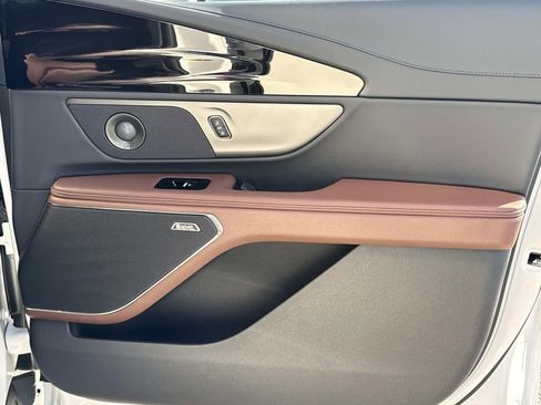 New 2026 Lincoln Nautilus Reserve image 14