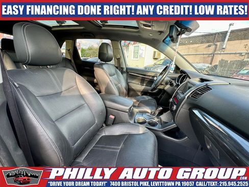 Used 2011 Kia Sorento EX w/ Premium Pkg AWD/4WD image 21