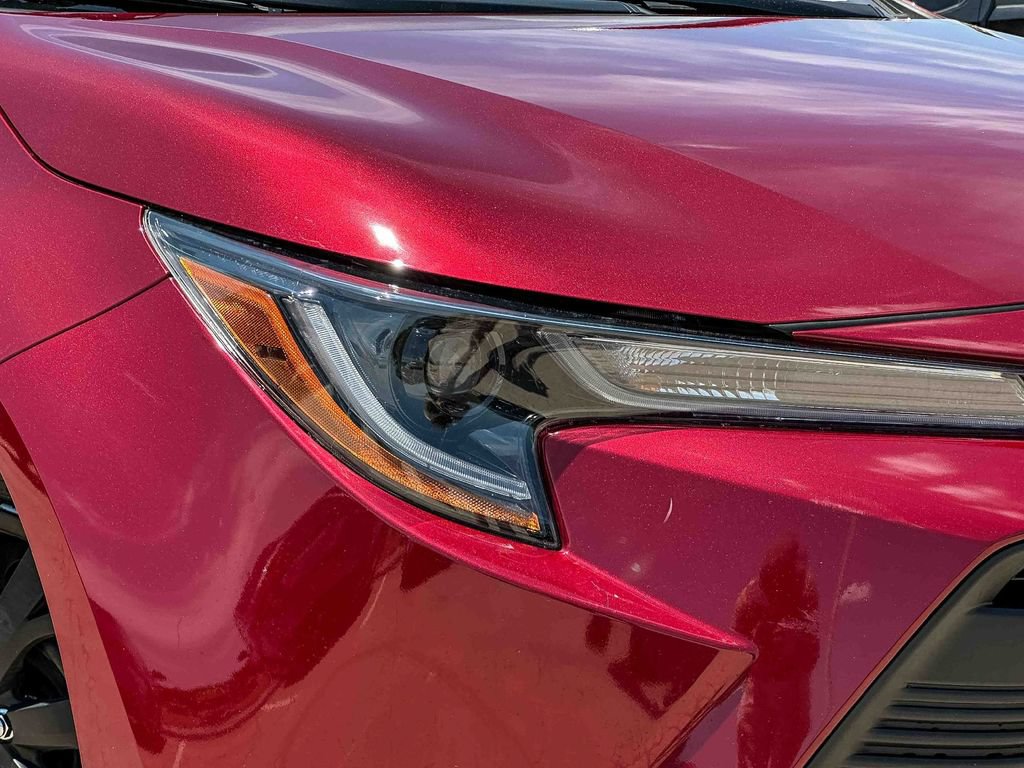 Used 2025 Toyota Corolla LE FWD image 10