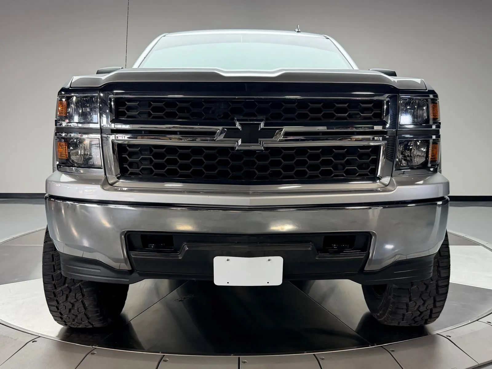 Used 2014 Chevrolet Silverado 1500 LT AWD/4WD image 3