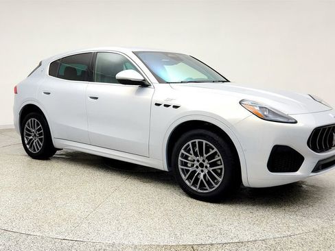 Used 2023 Maserati Grecale GT AWD/4WD image 3