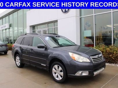 Used 2010 Subaru Outback 3.6R Limited w/ Popular Equipment Group 2A