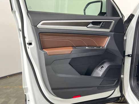 Used 2022 Volkswagen Atlas SE image 21