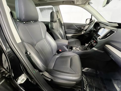 Used 2023 Subaru Forester Limited image 29