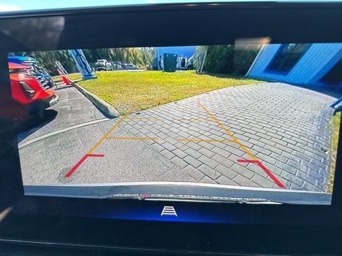 Used 2025 Chevrolet TrailBlazer LT image 24