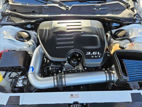 Used 2023 Dodge Challenger SXT w/ Blacktop Package image 20