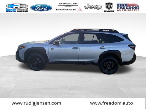 Used 2022 Subaru Outback Wilderness AWD/4WD image 2