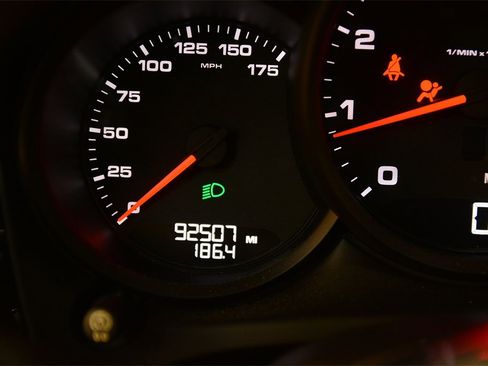 Used 2018 Porsche Macan image 20