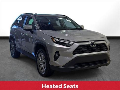Certified 2022 Toyota RAV4 XLE Premium AWD/4WD image 4