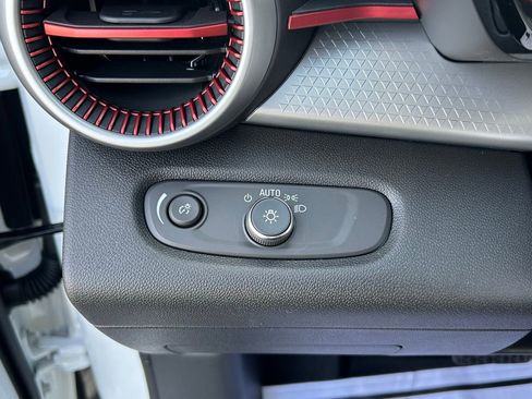New 2025 Chevrolet Trax RS w/ Driver Confidence Package image 29