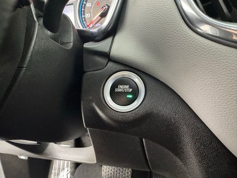 Used 2024 Chevrolet Equinox LS w/ LS Convenience Package image 19