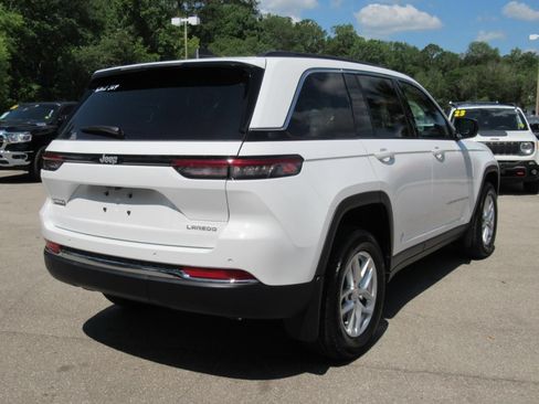 New 2026 Jeep Grand Cherokee Laredo w/ MOPAR Finishing Package RWD image 7