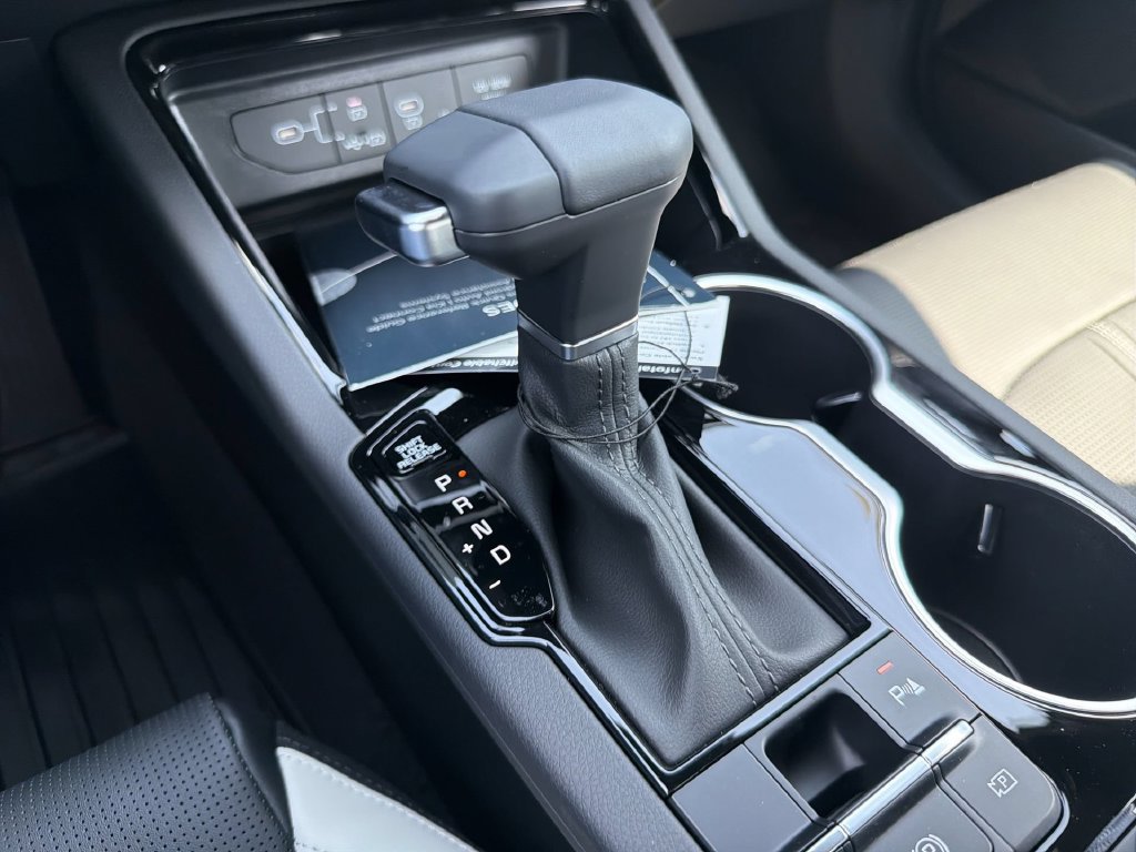 New 2026 Kia K5 GT-Line w/ GT-Line Premium Package FWD image 23