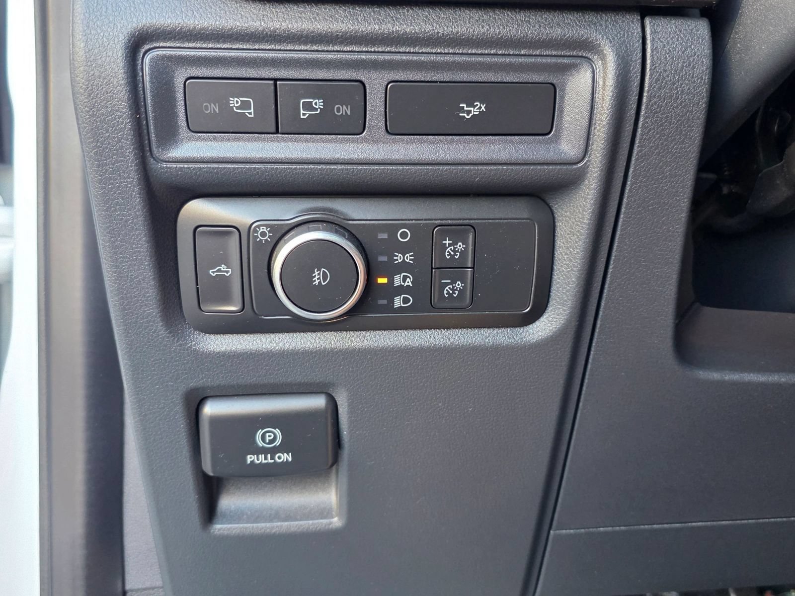 Used 2022 Ford F150 XLT w/ Equipment Group 302A High AWD/4WD image 14