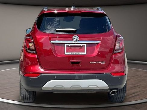 Used 2022 Buick Encore Preferred w/ Safety Package II AWD/4WD image 4