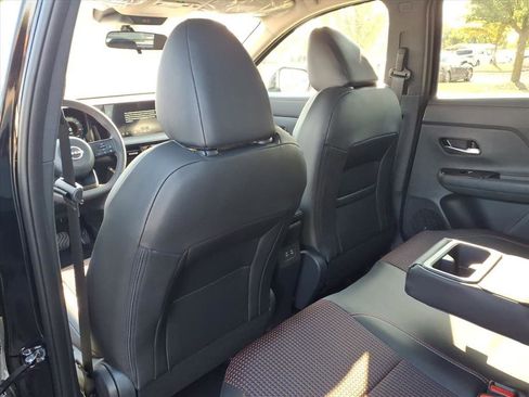 New 2026 Nissan Kicks SR w/ Cold Weather Package image 27