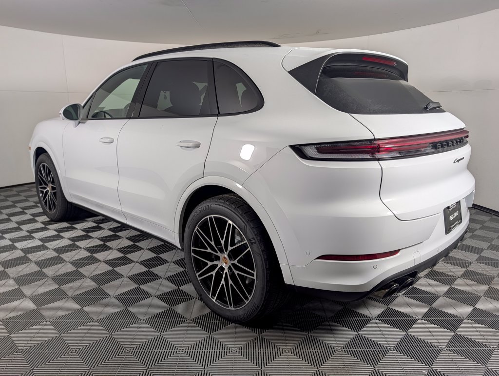 New 2026 Porsche Cayenne AWD/4WD image 3