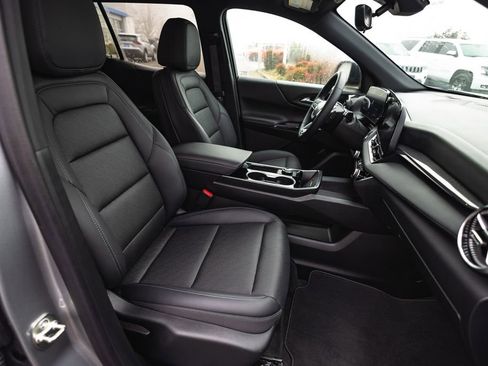 New 2026 Chevrolet Equinox LT w/ Convenience Package II image 30