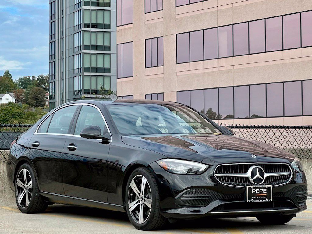 Used 2024 Mercedes-Benz C 300 4MATIC Sedan image 1