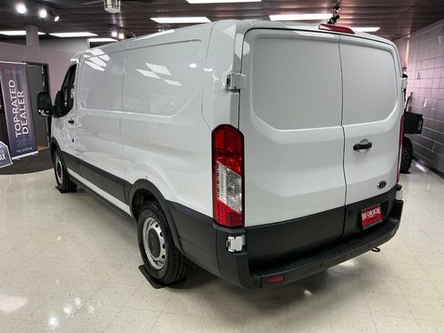 Used 2020 Ford Transit 150 Low Roof image 4