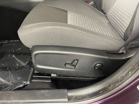 Used 2022 Dodge Charger GT image 25