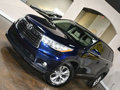 Used 2015 Toyota Highlander Plus image 78