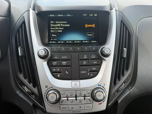 Used 2017 Chevrolet Equinox LT w/ Convenience Package FWD image 11