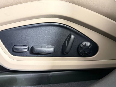 New 2026 Porsche Taycan image 30