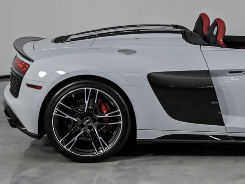 Used 2022 Audi R8 V10 performance image 13