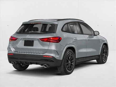 New 2026 Mercedes-Benz GLA 35 AMG 4MATIC image 2