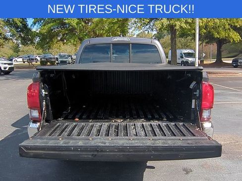 Used 2021 Toyota Tacoma SR5 image 32