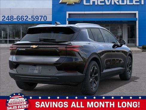 Used 2026 Chevrolet Equinox EV LT image 4