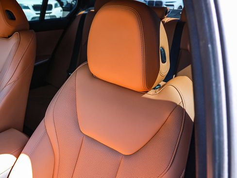 Used 2023 BMW 330e xDrive w/ M Sport Package image 25