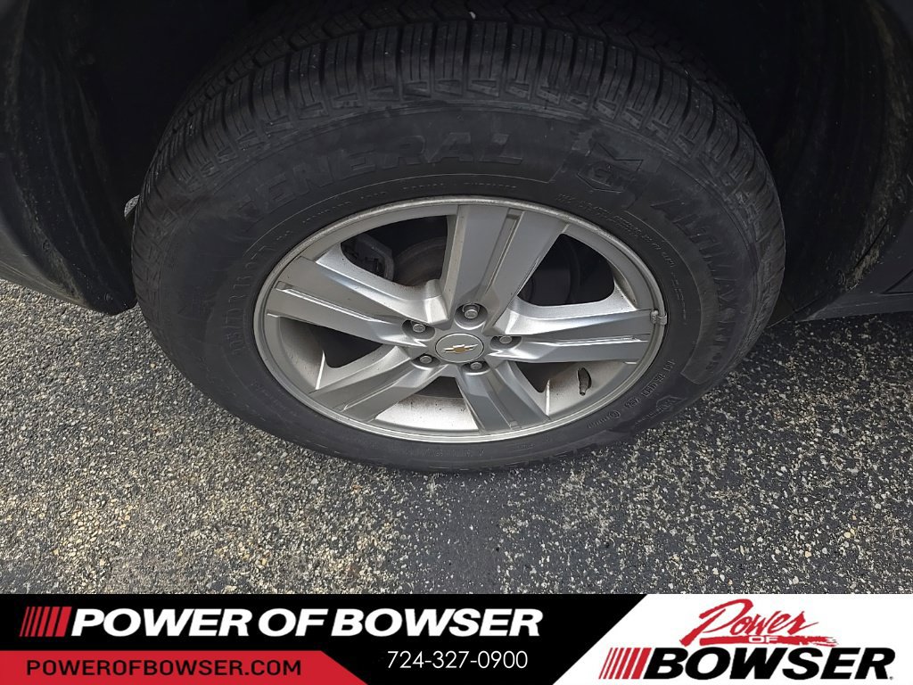 Used 2022 Chevrolet Trax LS w/ Tint and Cruise Package AWD/4WD image 10