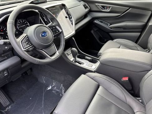 New 2025 Subaru Ascent Limited image 7