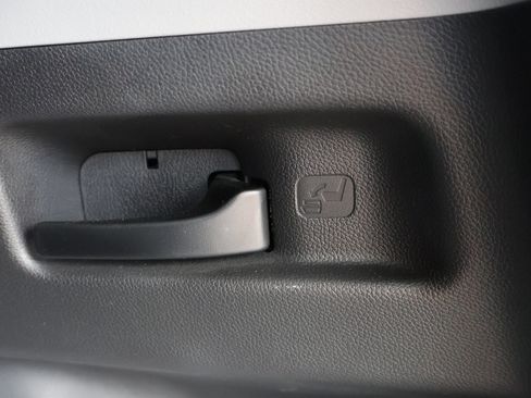 Used 2022 Honda CR-V EX-L image 18