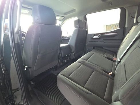 New 2026 Chevrolet Silverado 1500 LT image 18