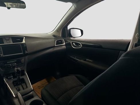 Used 2019 Nissan Sentra SV image 22