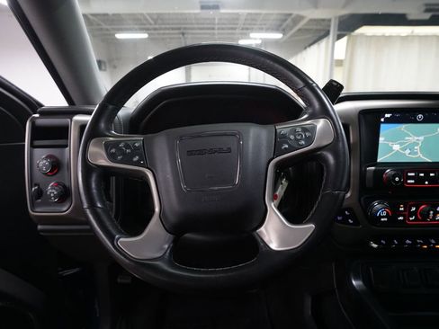 Used 2015 GMC Sierra 1500 Denali w/ Driver Alert Package AWD/4WD image 4