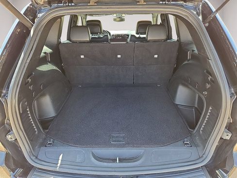 Used 2021 Jeep Grand Cherokee Limited w/ Trailer Tow Group IV AWD/4WD image 15