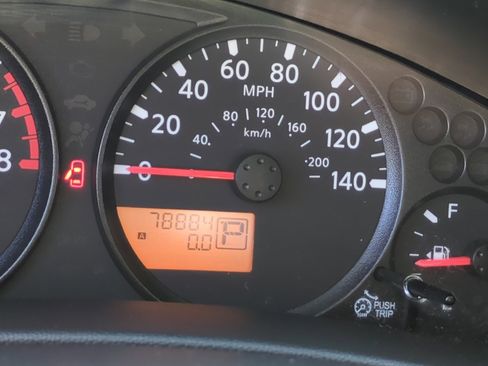 Used 2013 Nissan Frontier S image 17