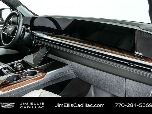 Certified 2026 Cadillac Escalade Platinum Sport w/ LPO, ONYX Package image 28